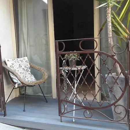 Joli loft dans village pittoresque Péret Extérieur photo