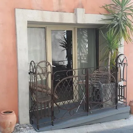 Joli loft dans village pittoresque Péret Extérieur photo