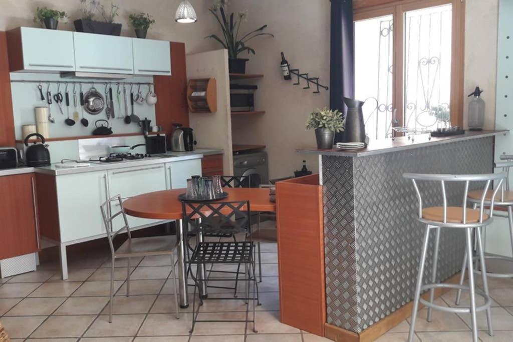 Joli Loft Dans Village Pittoresque * Péret